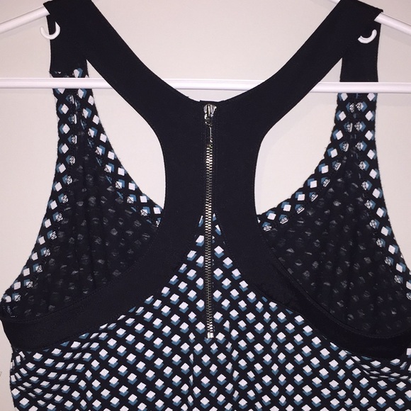 Banana Republic Tank - Picture 3 of 6